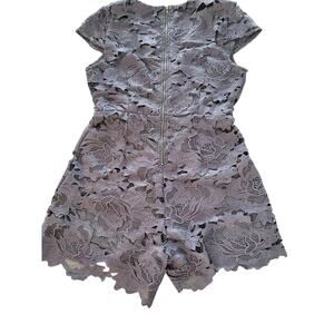 L'ATISTE By Amy Wm Sz Med Grey/Blue Lace Lined Romper New With Tags 1072